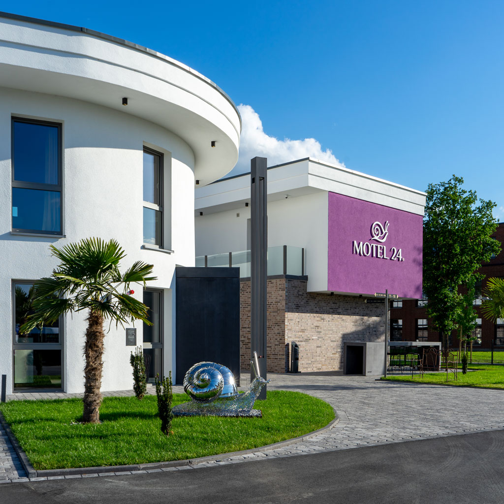motel24 checkinn